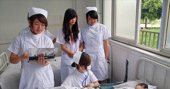 四川省人民医院护士学校