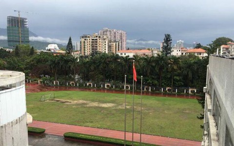 重庆市女子职业高级中学2021年招生专业_收费情况