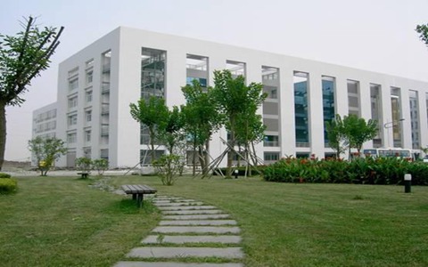 重庆市房地产职业学院2021年招生专业有哪些_学费多少