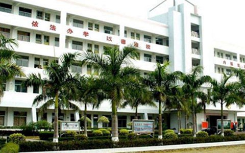 重庆市三峡水利电力学校航空服务专业简介