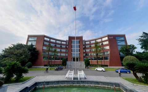 重庆市荣昌区职业教育中心热门专业有哪些