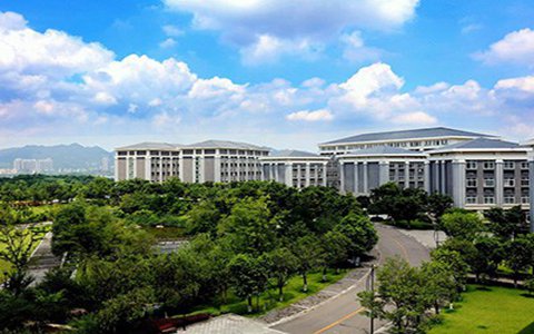 2021年重庆卫校哪个是全日制的