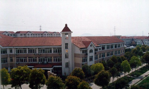**人民解放军总参谋部信息化部直属工厂职业技术学校数控技术应用专业介绍