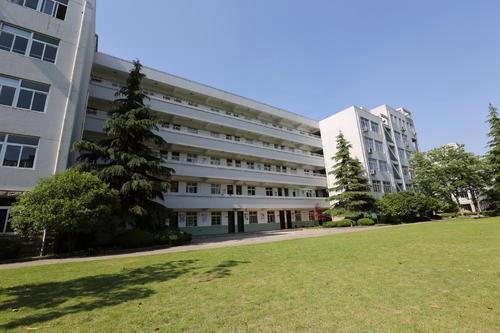 重庆市工业高级技工学校模具制造技术专业介绍