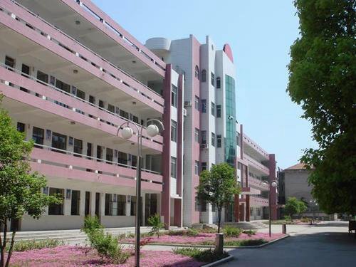 重庆市工业高级技工学校航空服务专业介绍