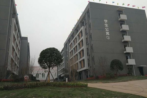 重庆市垫江县第一职业中学校船舶水手与机工专业介绍