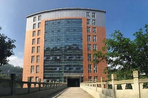 重庆市商务学校数控技术应用专业介绍