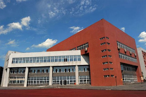 重庆市垫江县第一职业中学校航空服务专业介绍