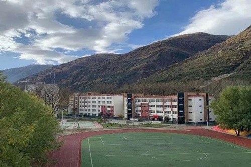重庆市华为技工学校计算机应用专业介绍