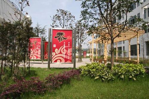重庆市黔江区民族职业教育中心汽车运用与维修专业介绍