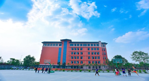 重庆市艺才技工学校汽车制造与检修专业介绍