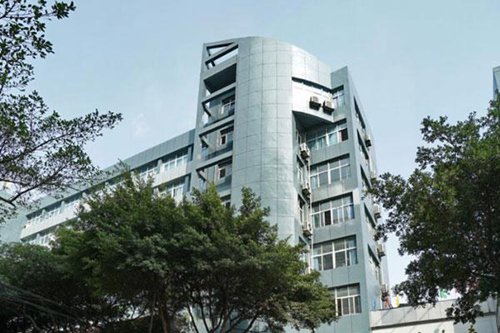 重庆市渝北区竟成中学校数控技术应用专业介绍