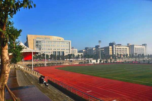 重庆中意职业技术学校护理(养老护理员)不能报考护士执业资格证专业介绍