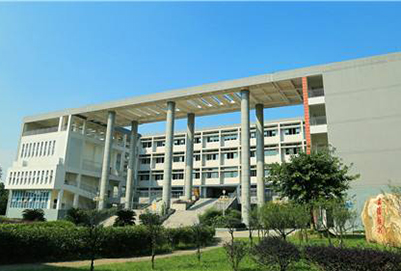 四川矿产机电技师学院怎么样