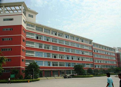 石家庄外语翻译职业学院中专部